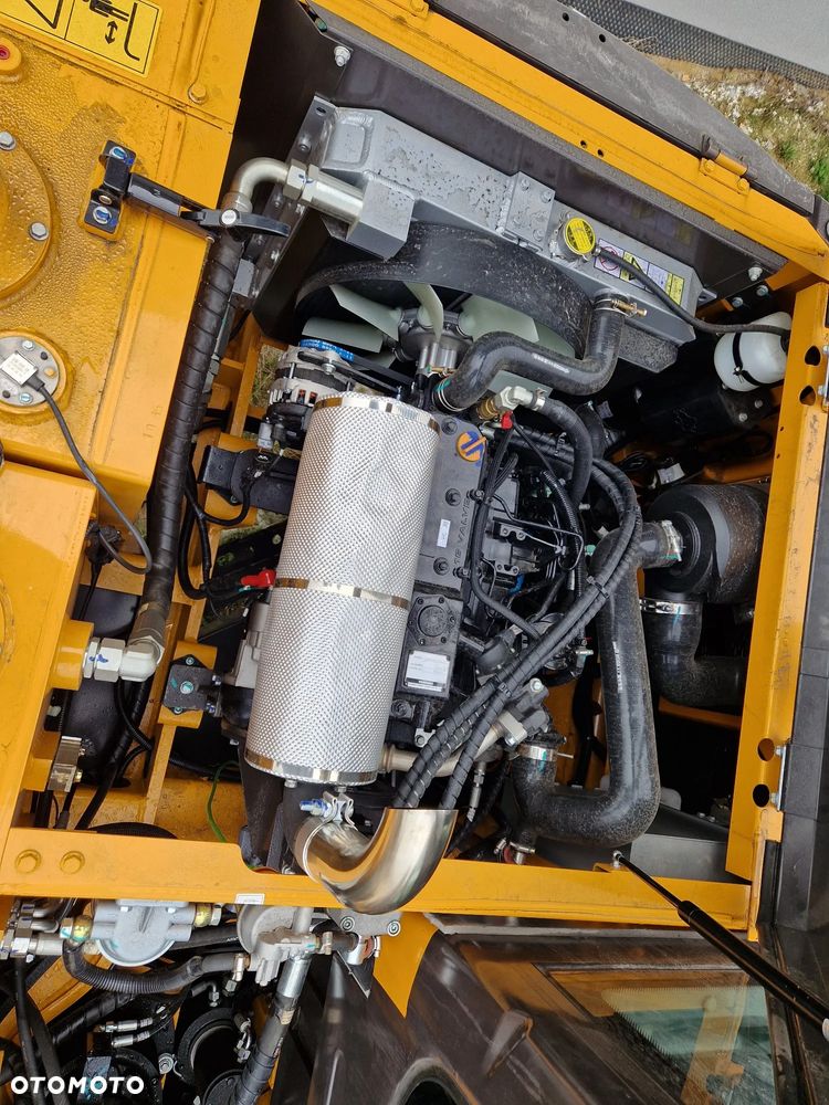 JCB JBC 75W - 7