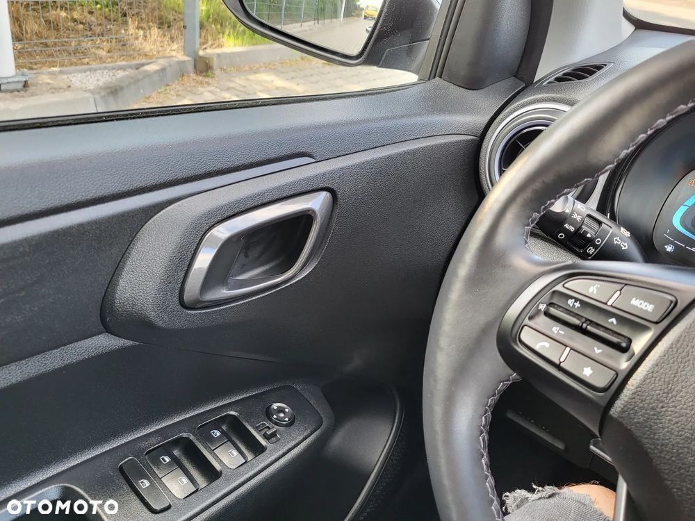 Hyundai i10 1.2 Modern AMT - 17