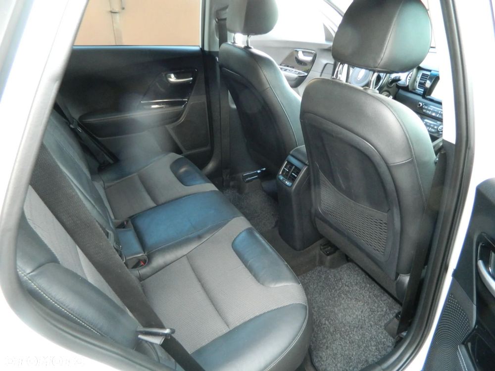 Citroën C4 Picasso 1.2 PureTech Shine S&S EAT6 - 14