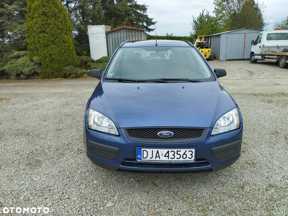 Ford Focus 1.6 16V Fun X - 3