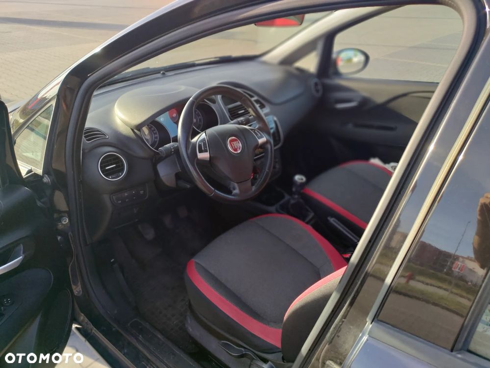 Fiat Punto 1.4 Easy S&S - 8