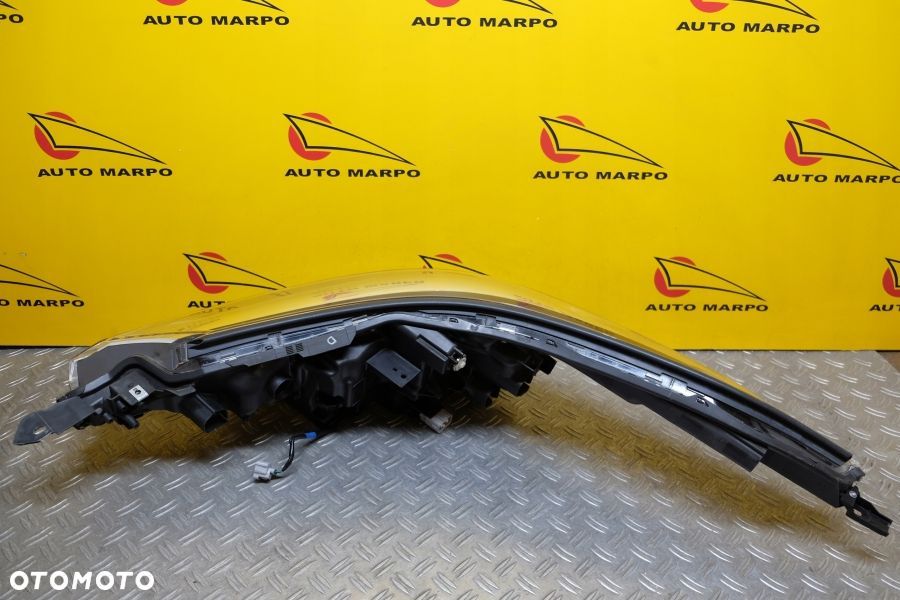 TOYOTA C-HR CHR 2020- REFLEKTOR LAMPA FULL LED R USA - 5