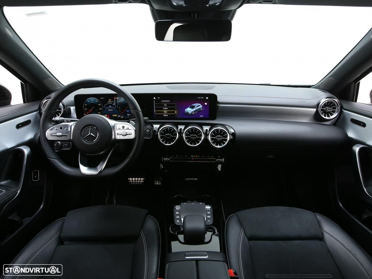Mercedes-Benz A 250 e AMG Line - 6
