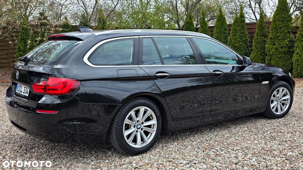 BMW Seria 5 520d - 13