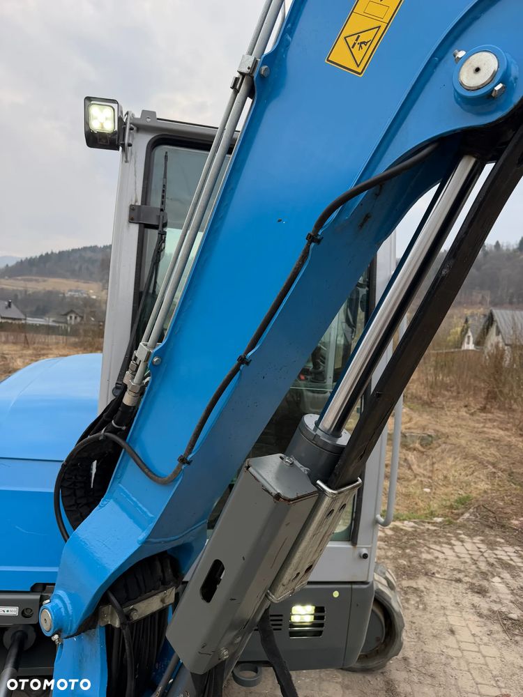 Wacker Neuson EZ50 Koparka Gąsienicowa 5,5 Tony. 2022 rok. 1400 mtg. Jak Nówka z salonu! ani deka luzów czy wycieków! Pochodzi z Gospodarstwa Norweskiego! Aktualne serwisy DEKRA BMWT. 2 łyżki. Silnik PERKINS 4 cyl. 52km. Maszyna Full wypasiona! Bogata wersja Norweska! Klima. Radio Usb. Szybkozłącze Hydrauliczne. OKAZJA. Pełny Oryginał historia do sprawdzenia w Wacker autoryzowany! - 14