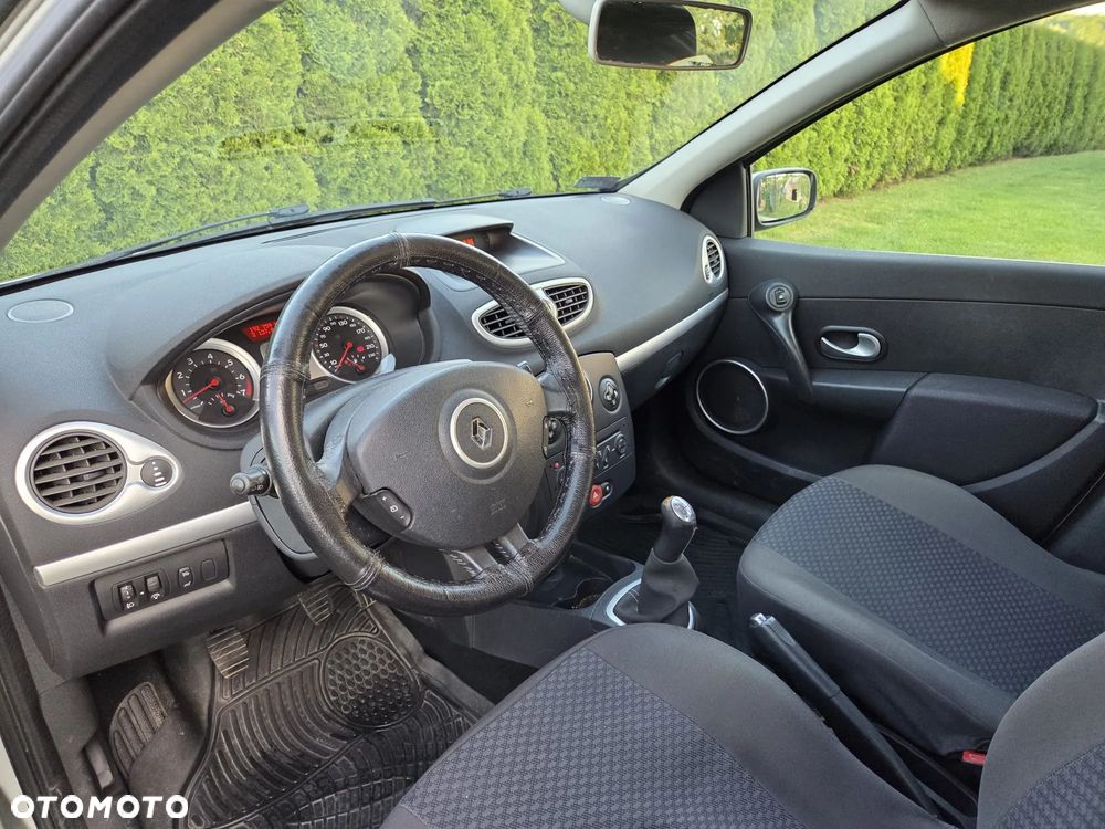 Renault Clio - 4