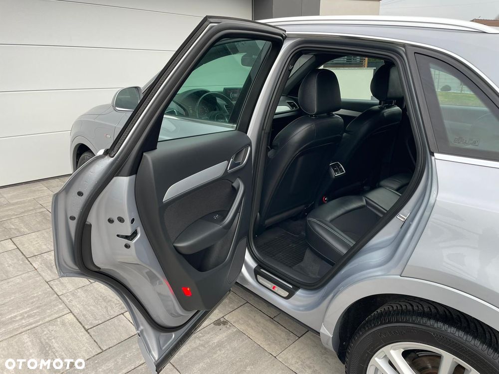 Audi Q3 2.0 TDI Sport S tronic - 18