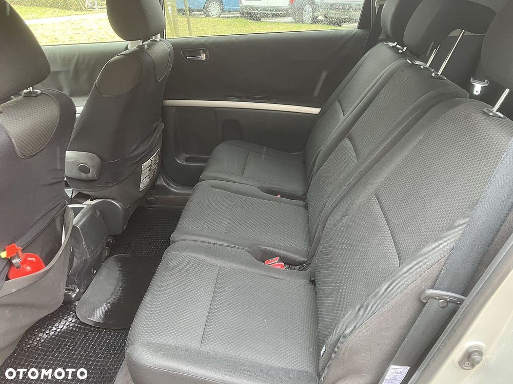 Toyota Corolla Verso 1.8 Gold - 8