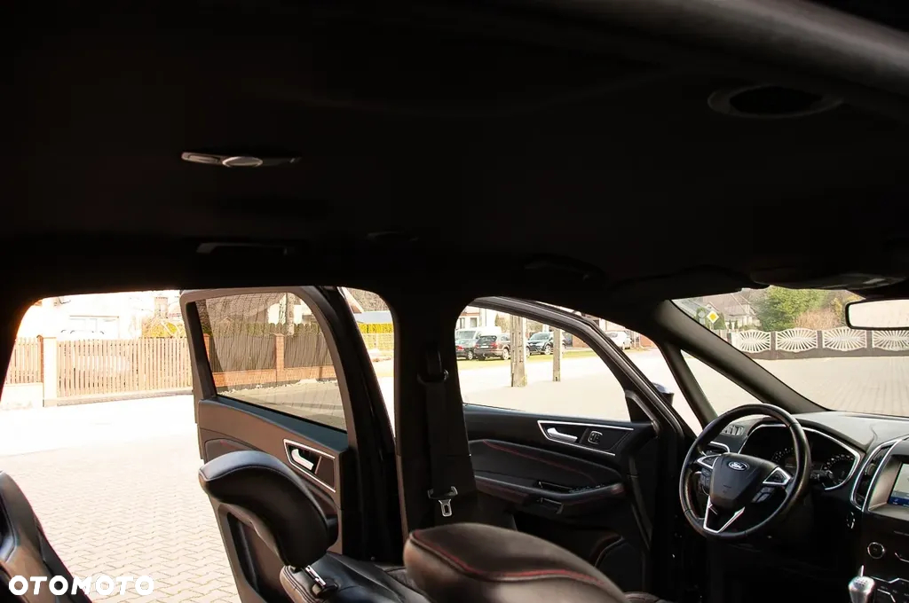 Ford S-Max - 22