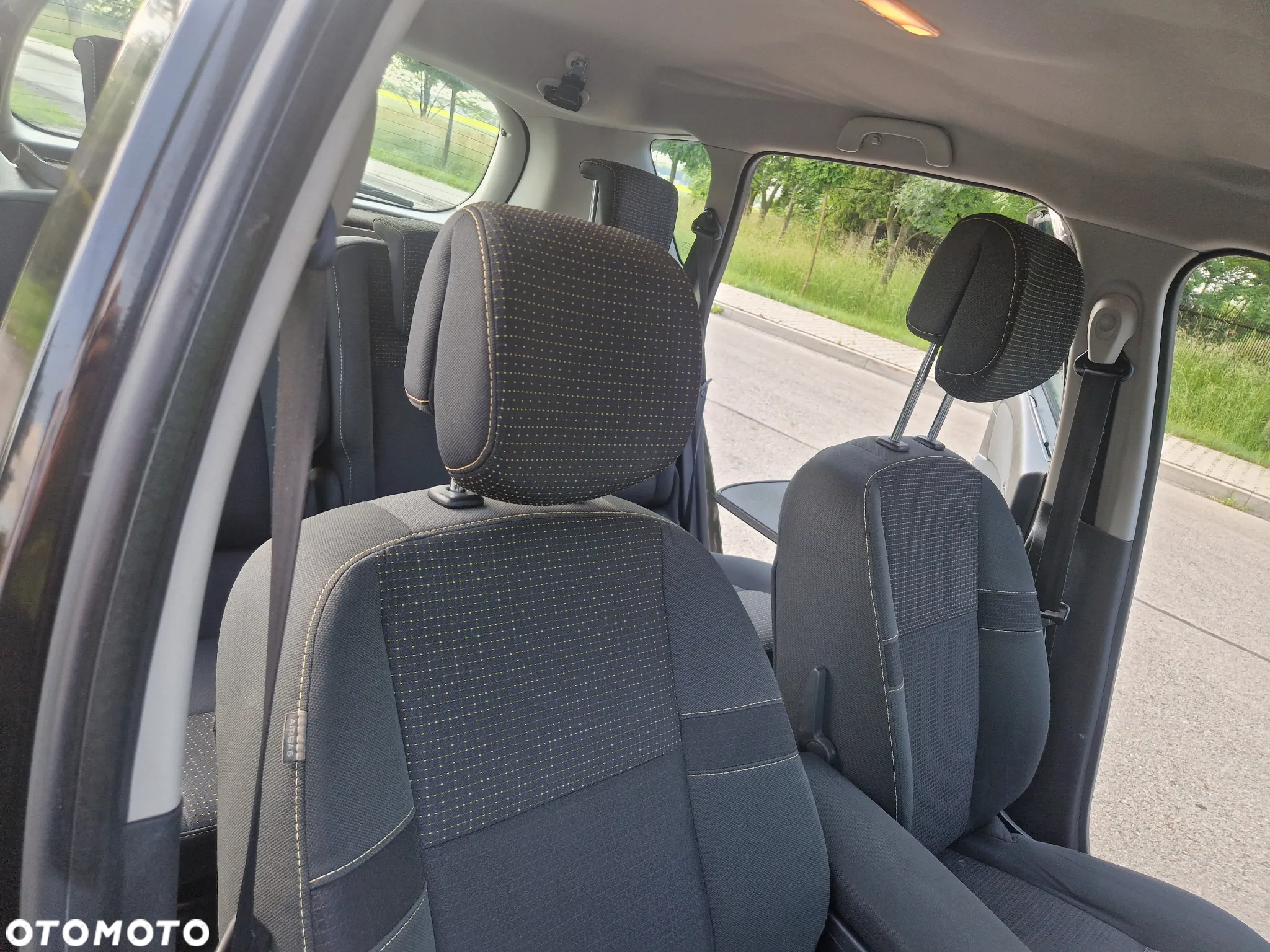Renault Scenic 1.4 16V TCE Expression - 23