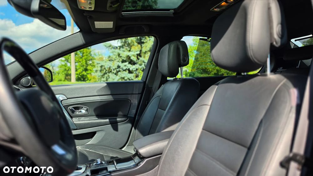 Renault Latitude 2.0 dCi Initiale - 34