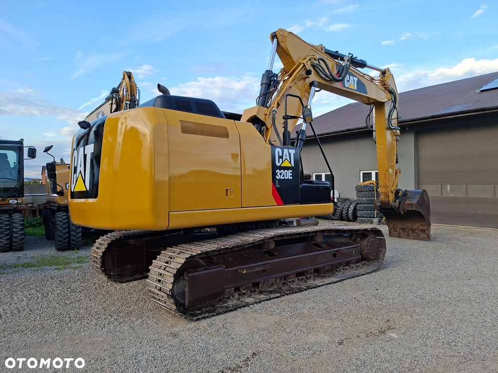 Caterpillar CAT 320 EL - 10
