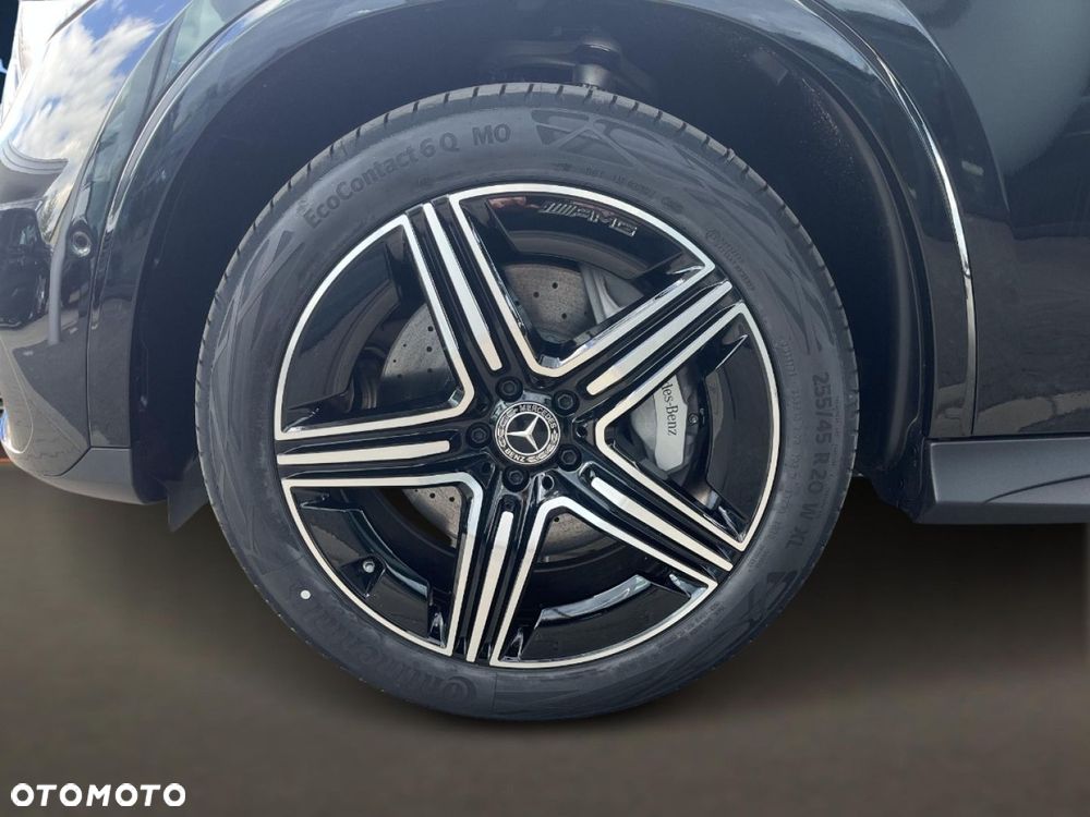 Mercedes-Benz GLC - 19