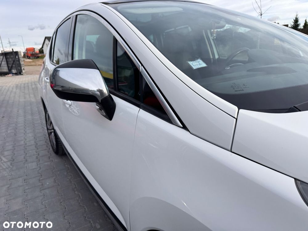 Peugeot 3008 PureTech 130 Stop & Start GPF Allure Business-Paket - 10