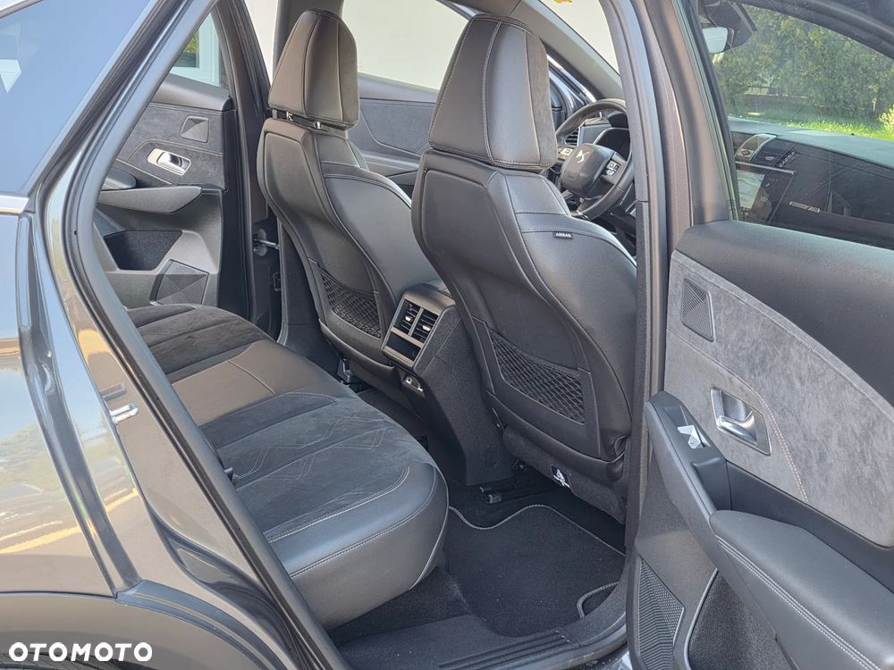 DS Automobiles DS 7 Crossback 1.6 PureTech Performance Line + - 34