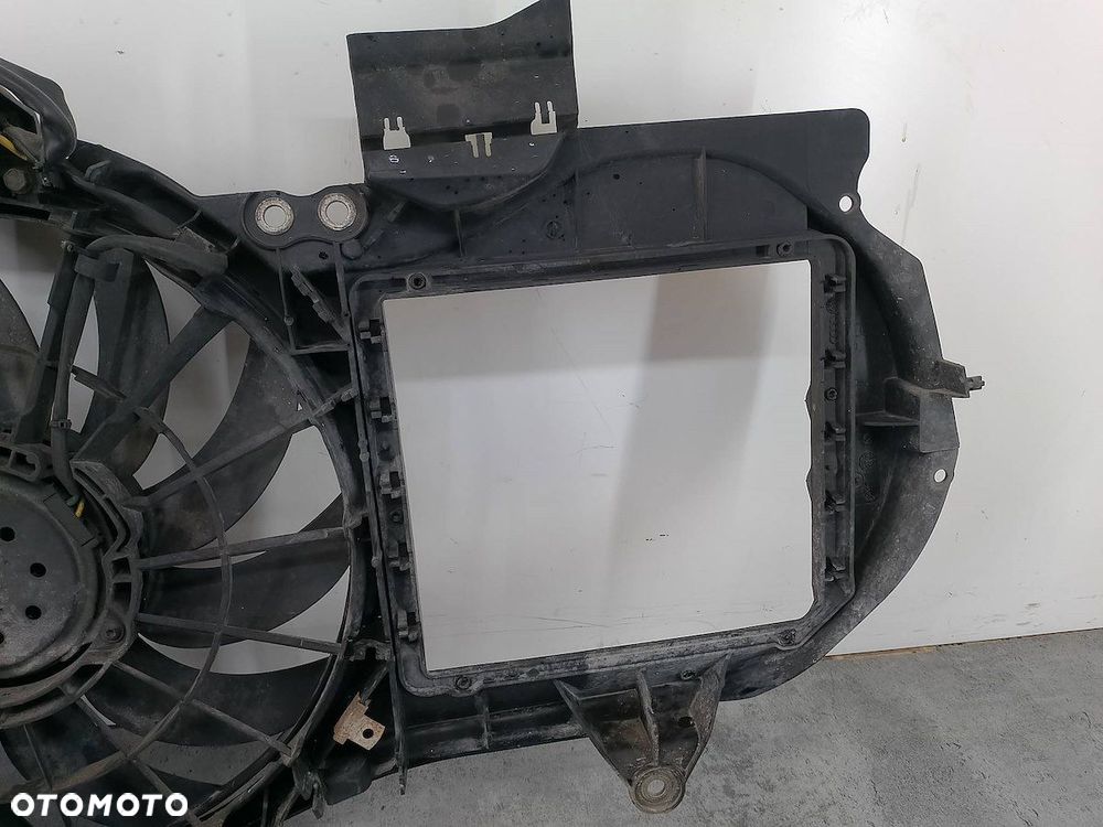 WENTYLATOR CHŁODNICY Z MODUŁEM AUDI A4 B6 8E0121205Q 873573D VALEO 2.0 20V - 3