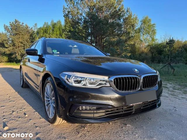 BMW Seria 5 520d Luxury Line sport - 8