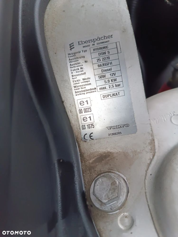 Auto na części - VOLVO S40 II 1.6 WSZYSTKIE CZĘŚCI  SILNIK SKRZYNIA Lakier 492 Silnik Skrzynia Drzwi Klapa Zderzak Lampa Lusterko Szyba Szyberdach Panorama Deska Kokpit Sterownik Moduł Czujnik Licznik Wyświetlacz Kierownica - 14