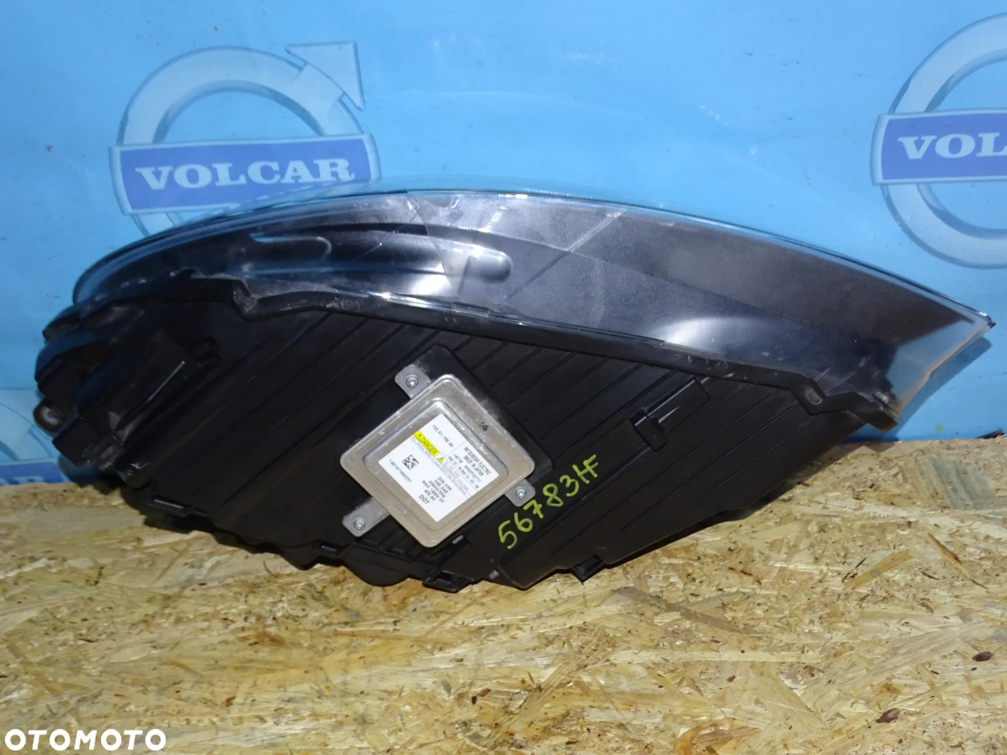 LAMPA PRAWA XENON VOLVO V40 EURO 31420008 12- - 6