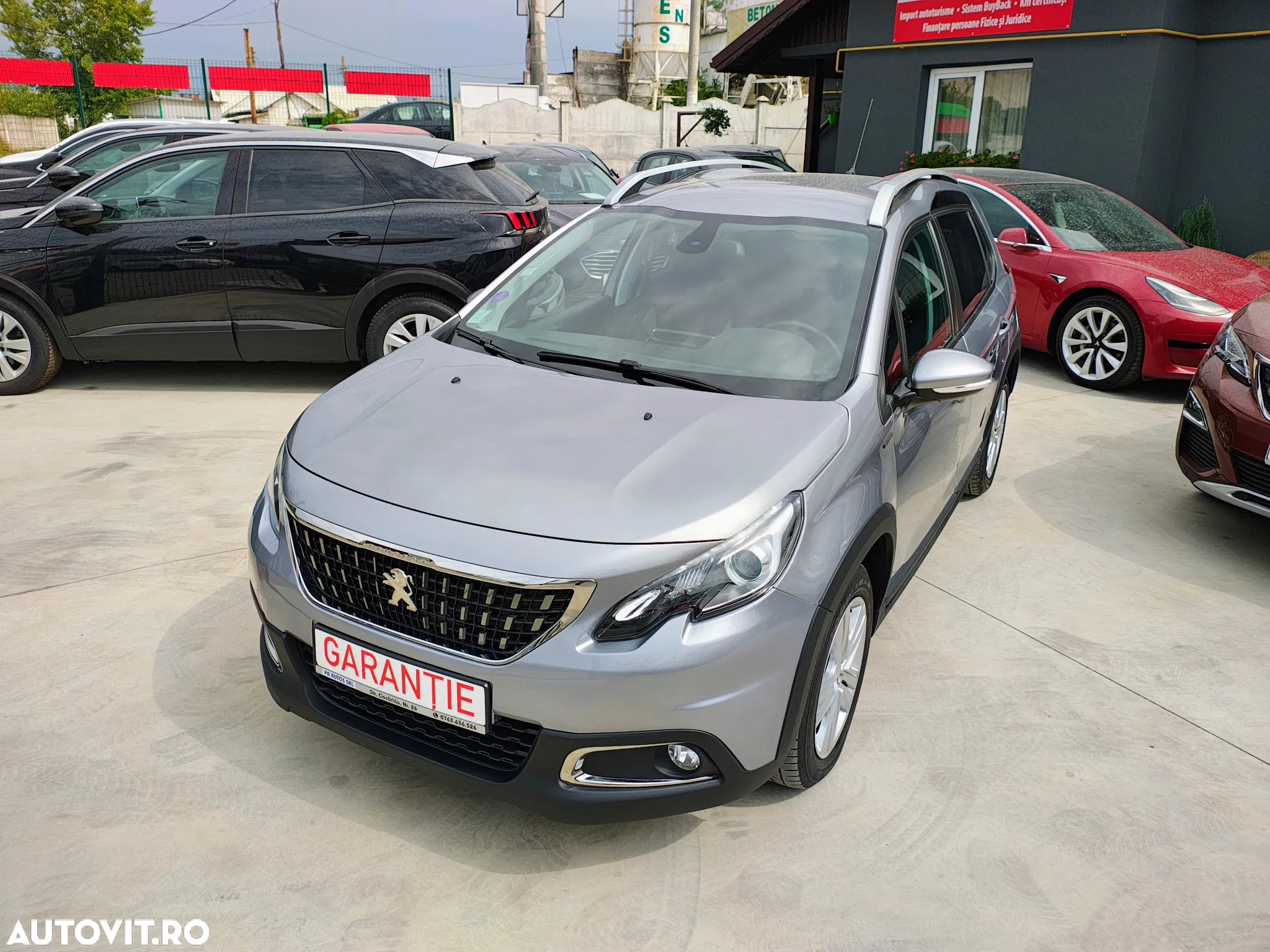 Peugeot 2008 PureTech 110 Style - 2