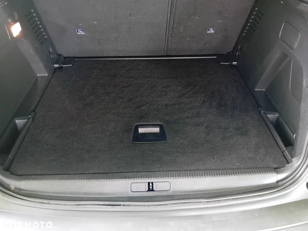 Peugeot 3008 - 18