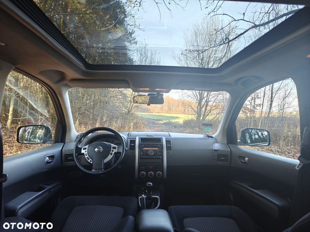 Nissan X-Trail 2.0 dCi 4x4 DPF Platinum - 9