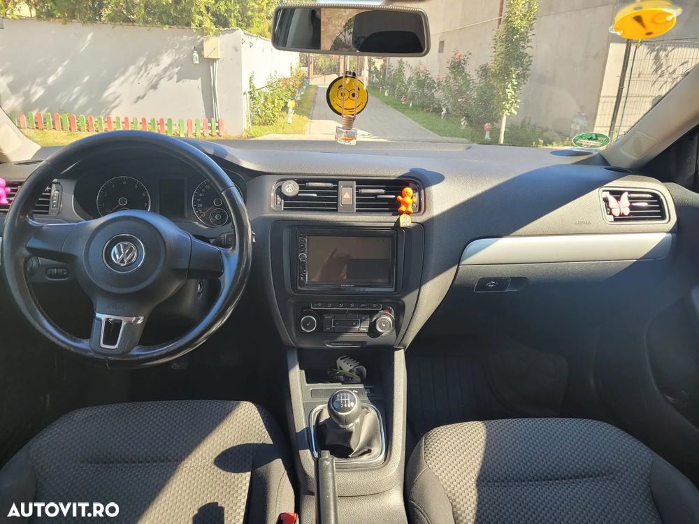 Volkswagen Jetta 1.2 TSI BlueMotion Technology - 5