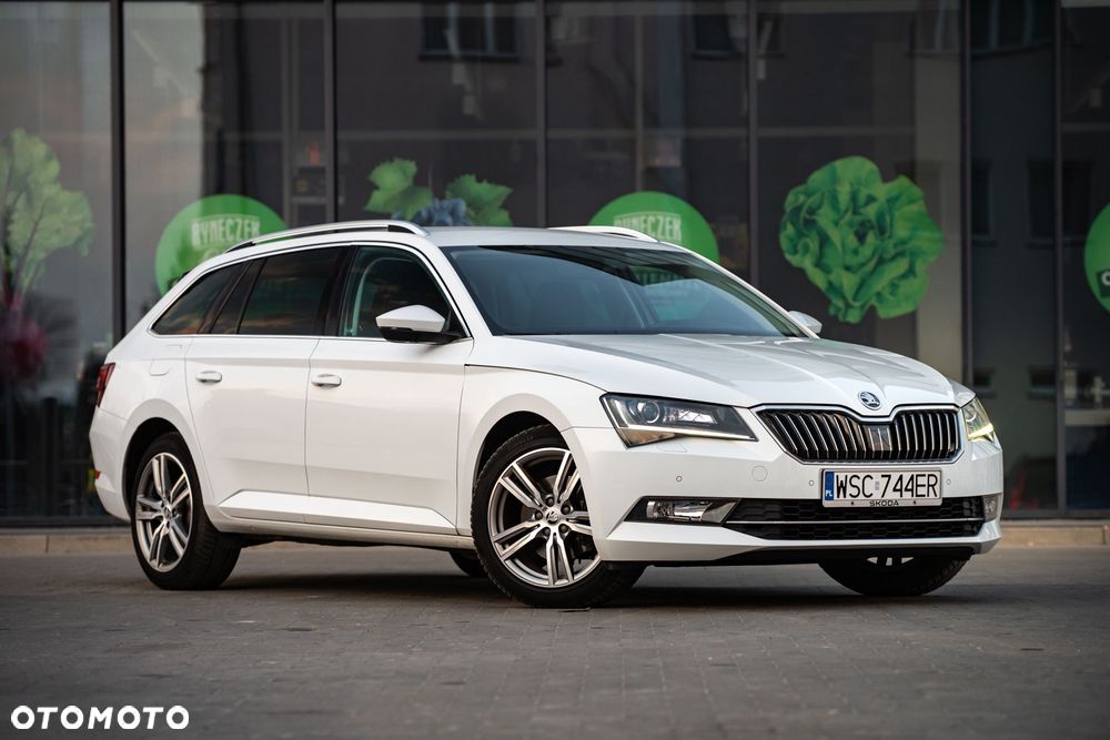 Skoda Superb 1.6 TDI Style - 1