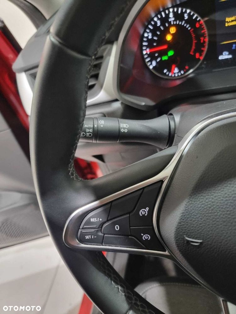 Renault Captur - 27