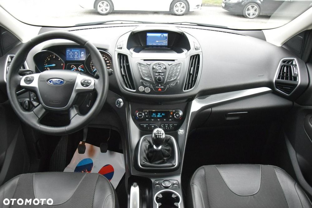 Ford Kuga 2.0 TDCi 4x2 Titanium - 33