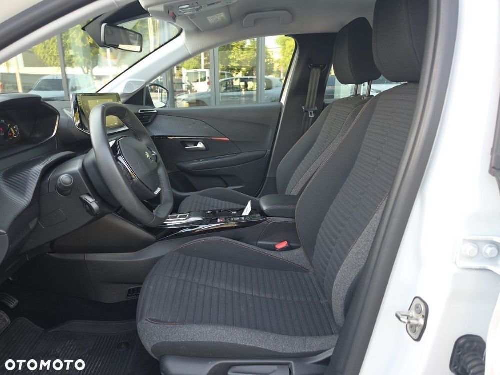 Peugeot 208 50kWh Active - 9