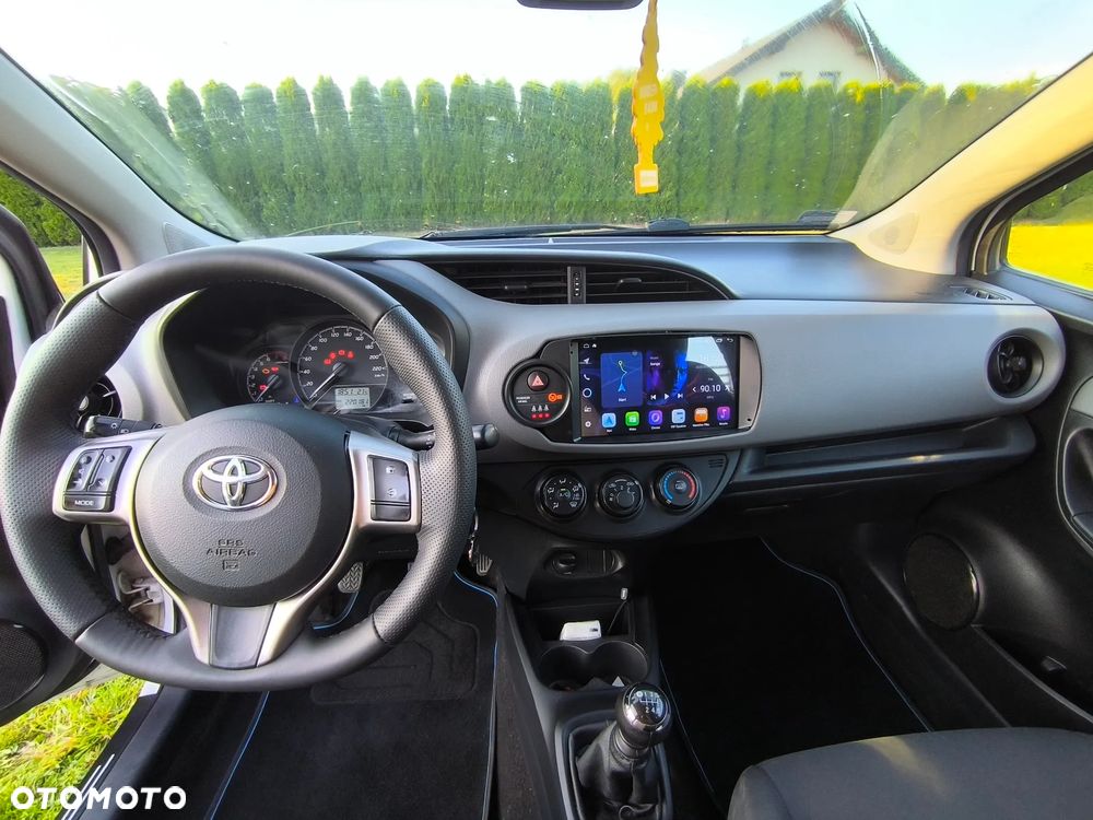 Toyota Yaris 1.5 Active - 16