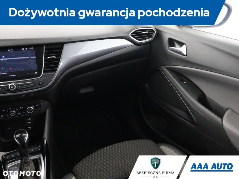 Opel Crossland X - 10