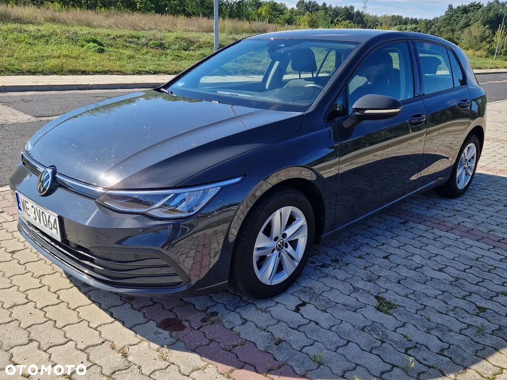 Volkswagen Golf - 8