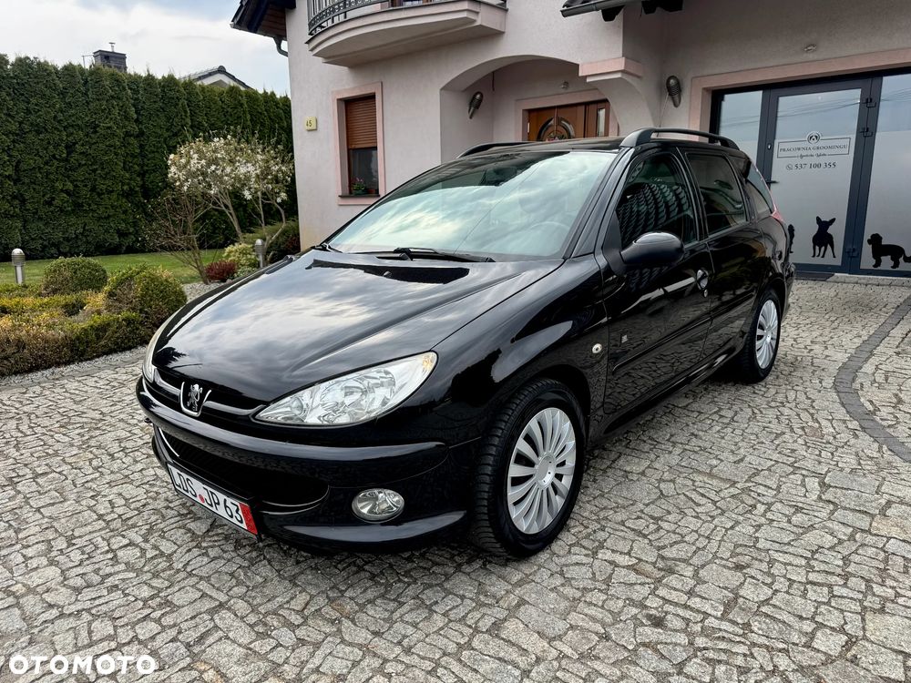 Peugeot 206 110 JBL - 1