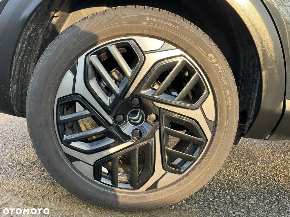 Citroën C4 PureTech 130 Stop&Start EAT8 SHINE - 36