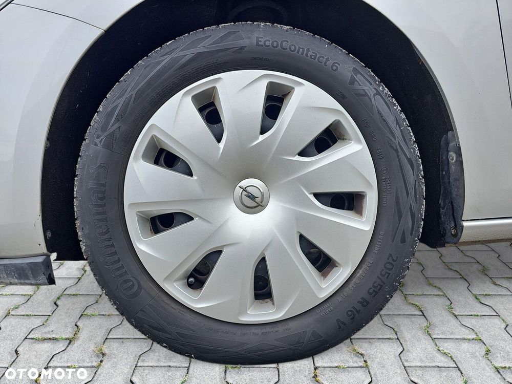 Opel Astra - 11