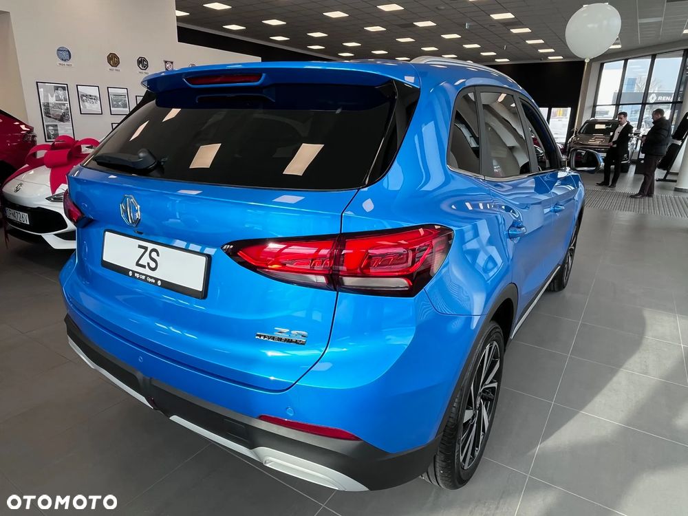 MG ZS 1.5 HEV+ Exclusive - 7