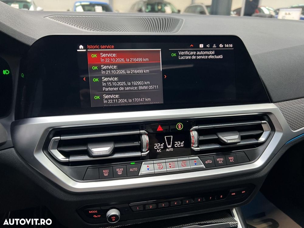 BMW Seria 3 330e Aut. M Sport - 35