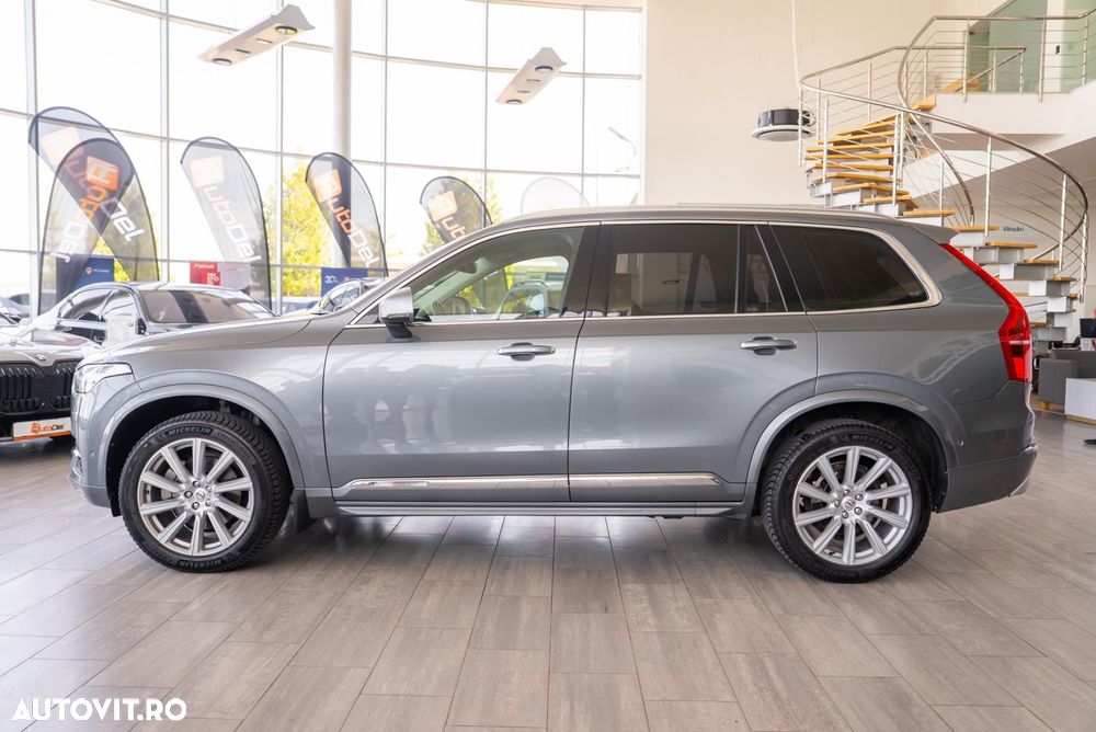 Volvo XC 90 D5 AWD Geartronic Inscription - 9