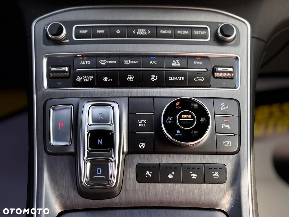 Hyundai Santa Fe - 30