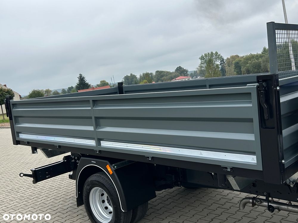 Iveco DAILY 72-180 3.0 HPI 180KM * HDS PM 6.5 * 2800 Udźwig * 82 Tyś km* Wywrotka 3 Stronna *Blokada Mostu - 17