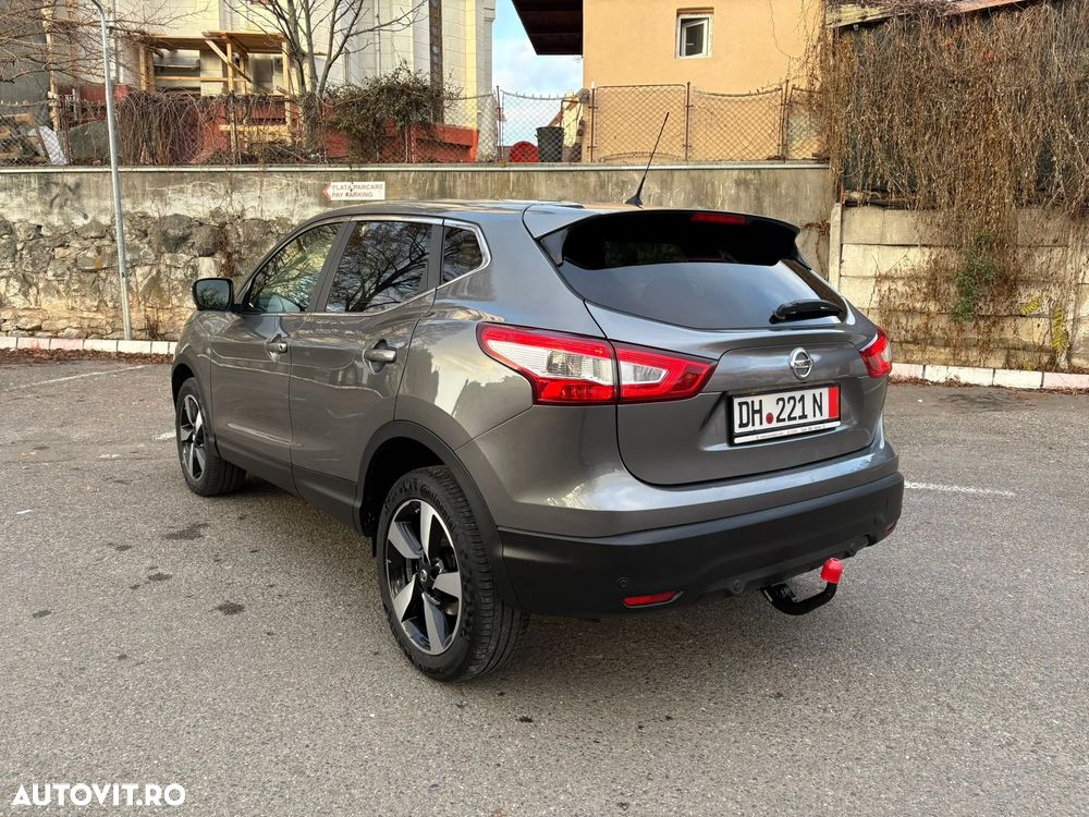 Nissan Qashqai 1.6 DCI ALL-MODE 4x4i TEKNA+ - 24