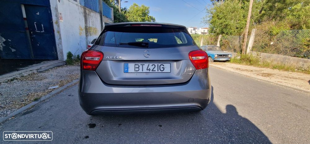 Mercedes-Benz A 180 CDI AMG Line - 4