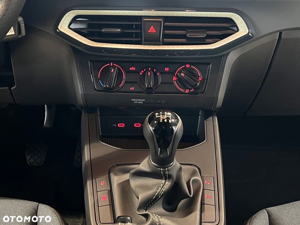 Seat Arona - 17