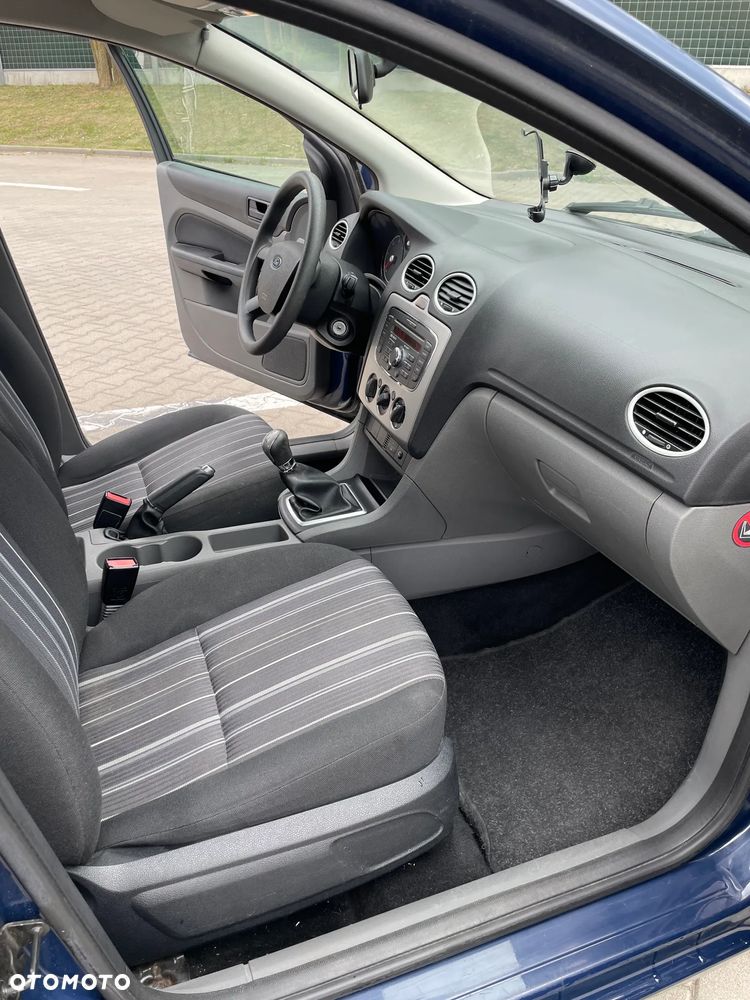Ford Focus 1.8 TDCi Amber X - 11