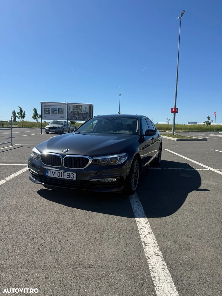 BMW Seria 5 520d Aut. Luxury Line - 1