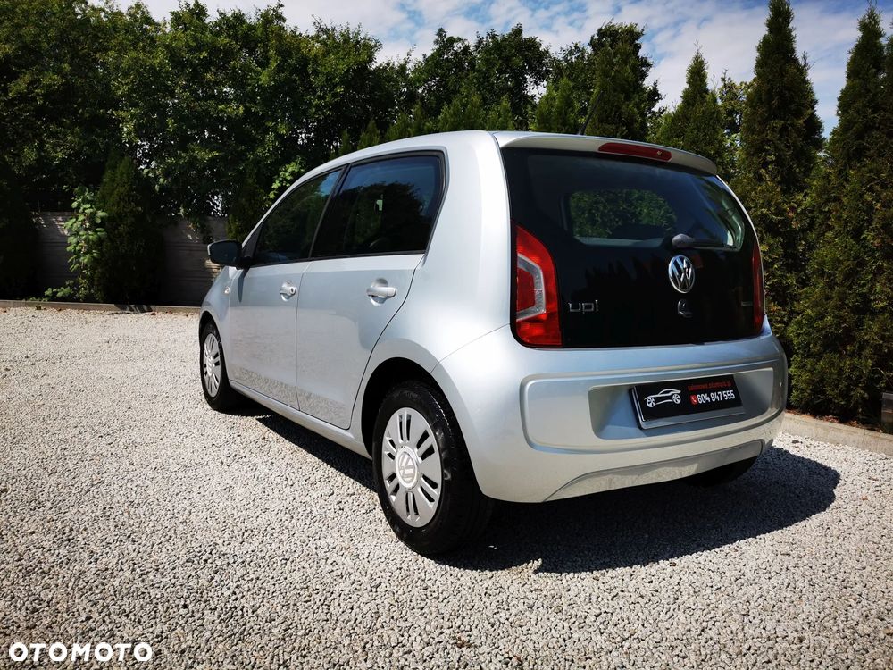 Volkswagen up! high - 28