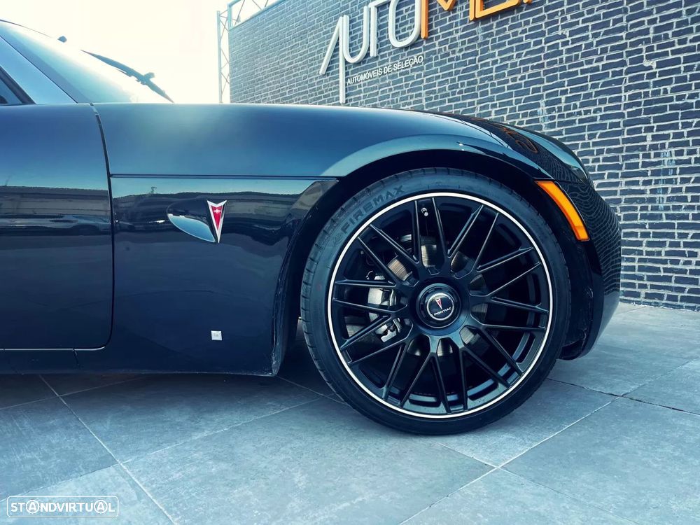 Pontiac Solstice - 19