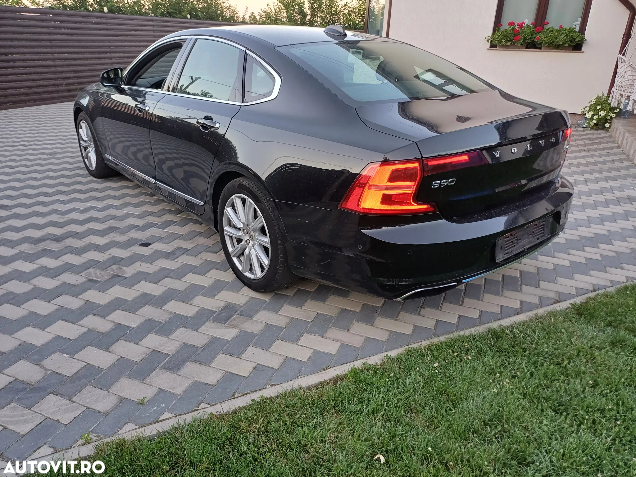 Volvo S90 B5 D AWD Geartronic Inscription - 4